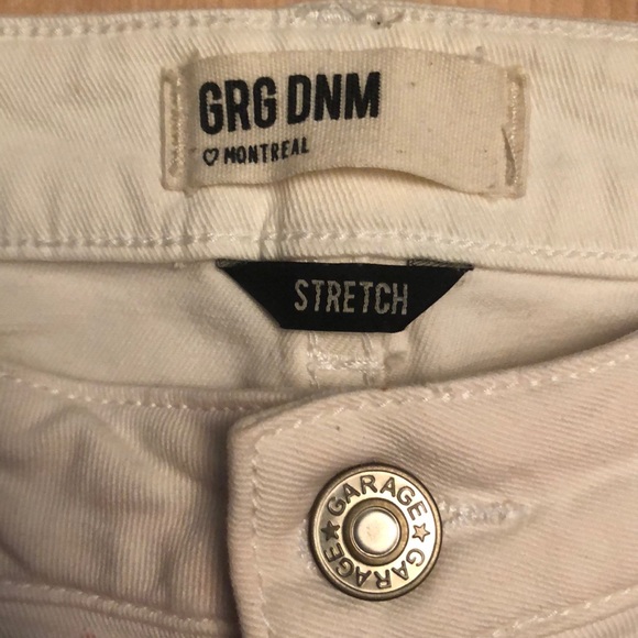 Two toned jean shorts - Picture 3 of 6